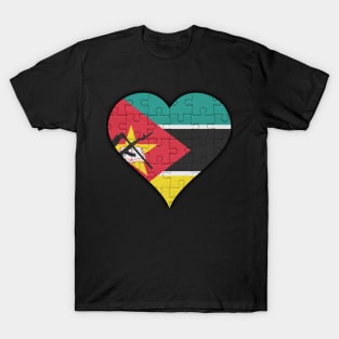 Mozambican Jigsaw Puzzle Heart Design - Gift for Mozambican With Mozambique Roots T-Shirt